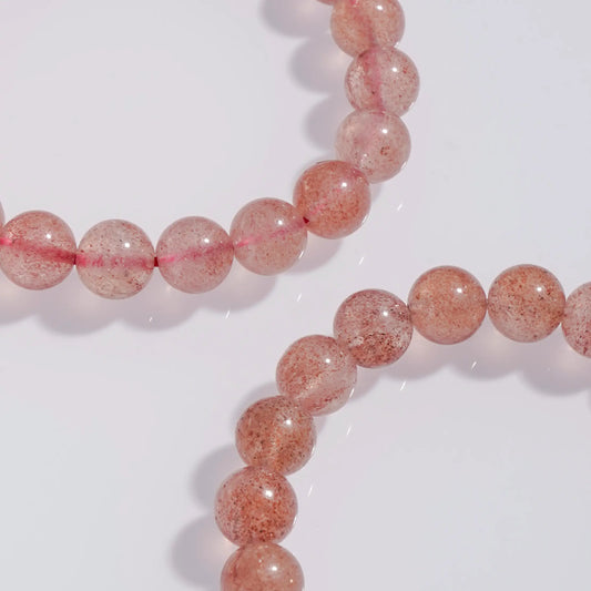 ブラッシュ・オブ・セレニティ - ストロベリークォーツブレスレット