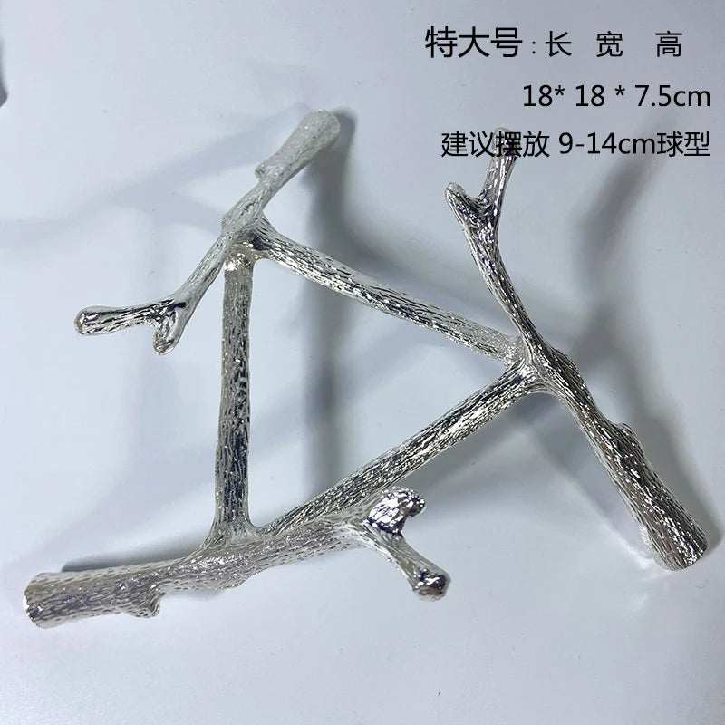 メタルトライアングルクリスタルスタンド - 幾何学的ボールホルダー&ディスプレイベース